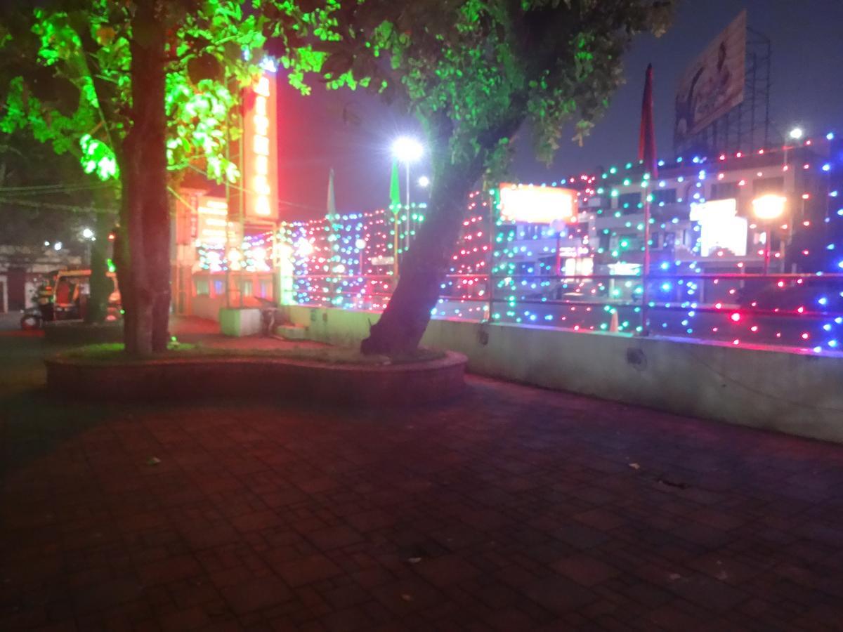 Hotel Mithila Eramalloor 外观 照片